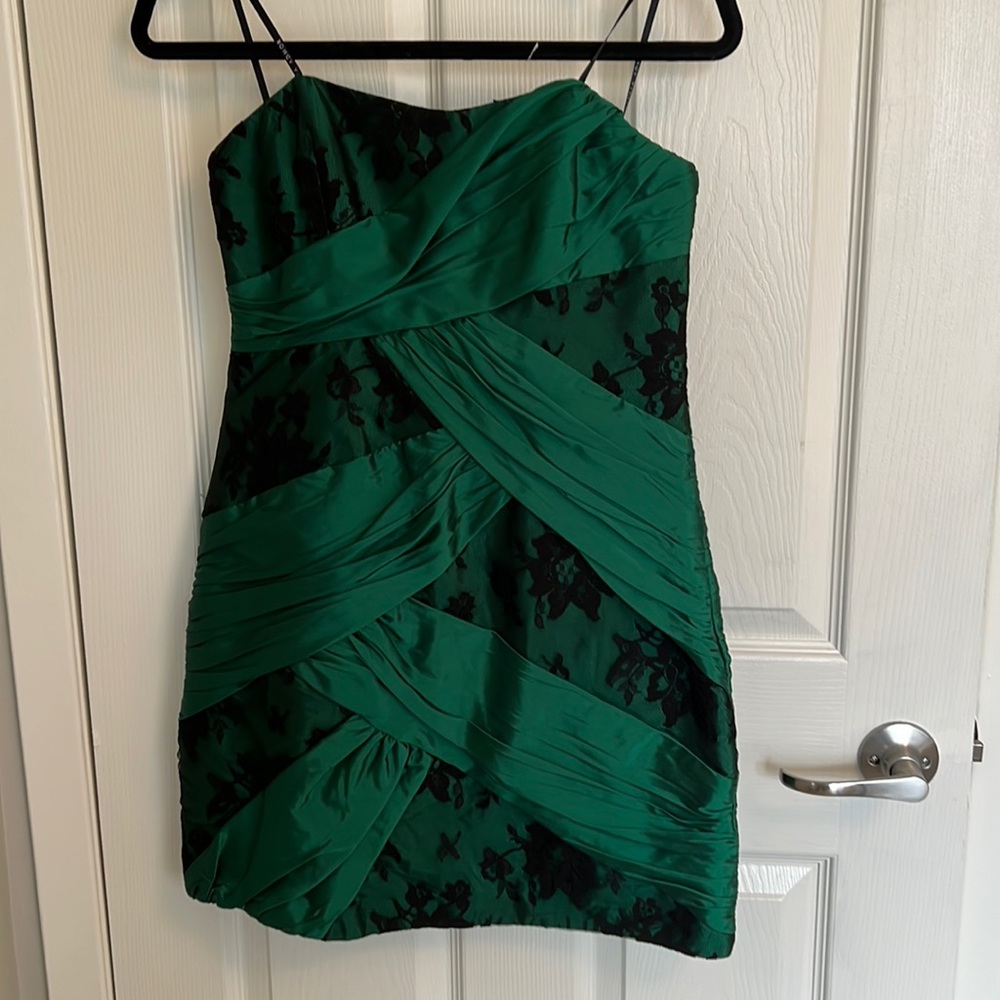 Gorgeous Emerald Green Party Dress